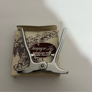 Vintage Champagne Key Sparkling Wine Cork Puller  Made In Italy Wente Vineyards